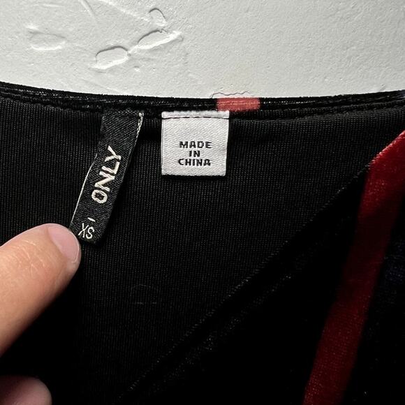 ONLY velvet stripe tank jumpsuit womens XS whimsigoth dark romantic timeless - Picture 4 of 9